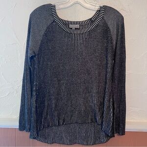 Joseph A. Sweater Size Medium